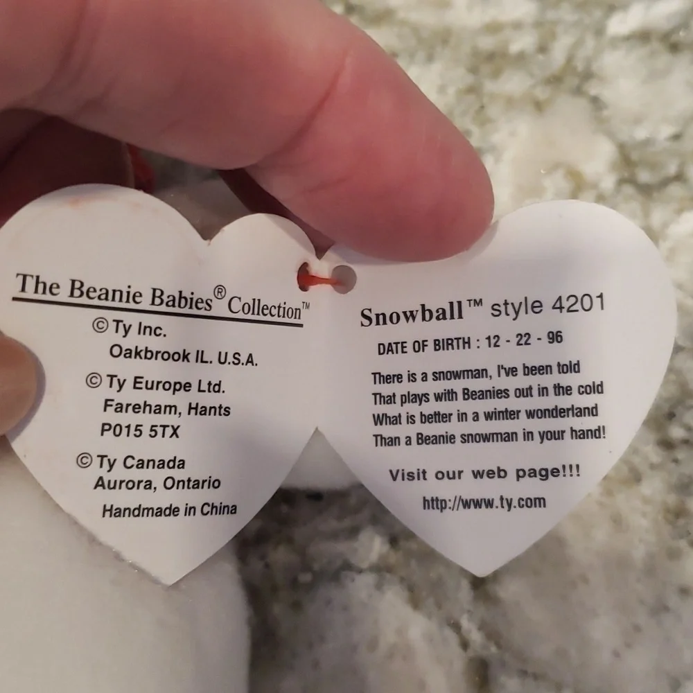 Ty Beanie Babies set of 2 Holiday , snowball and Santa